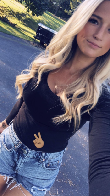 Amanda Sipos pornstar high quality picture