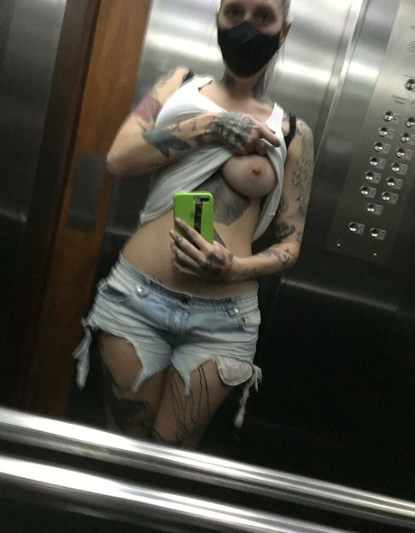 sans3v3rini adult star gallery