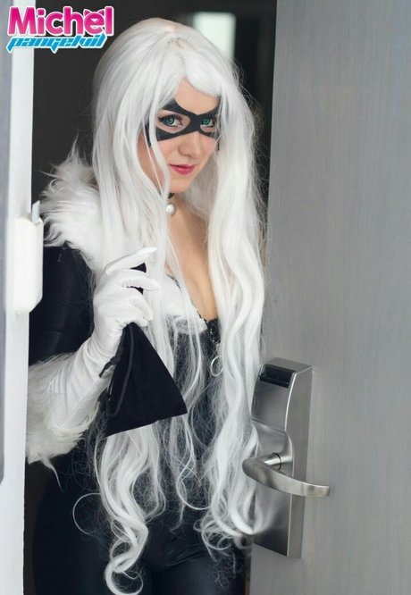 pangelvil sexy model image