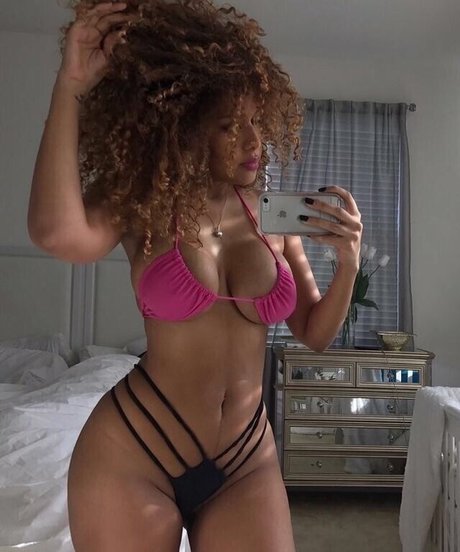 Aisha Thalia free model archive