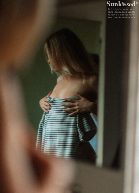 Megan Samperi pornstar naked photo