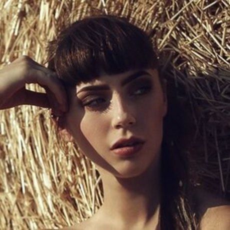 Michela Elley pornstar erotic images