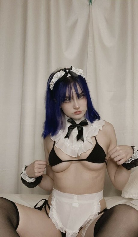 katieuhiguess nude model img