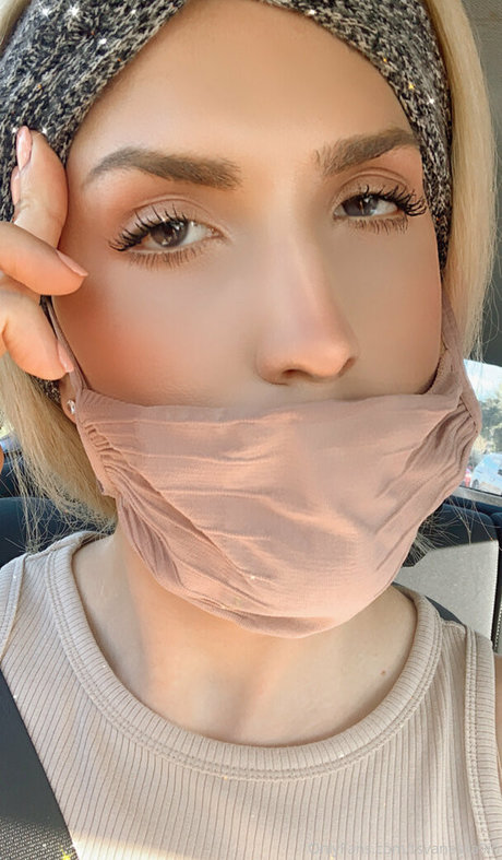 Vanessa9in pornographic actress pics