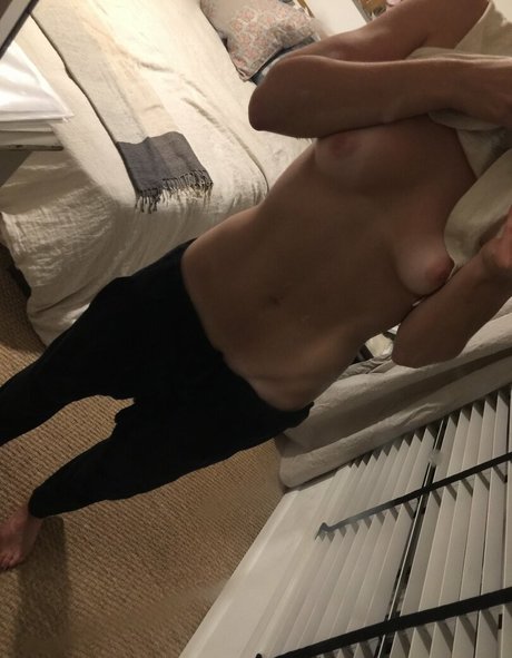 Tessa James sex model pics