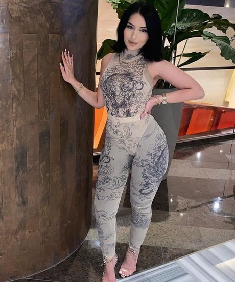 FeetByJo Profile pic