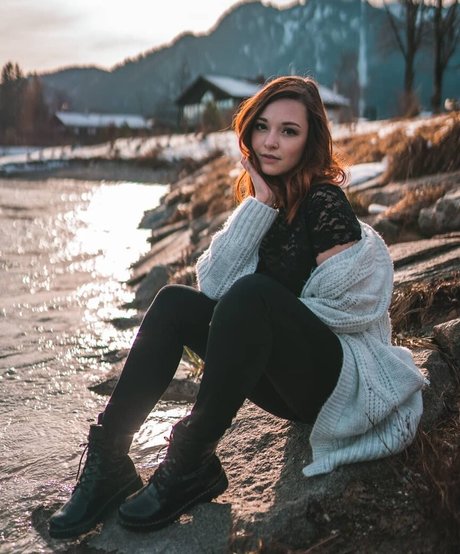 rainbowf0x model hd img