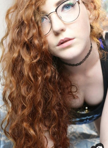 Tidecallernami erotic model gallery