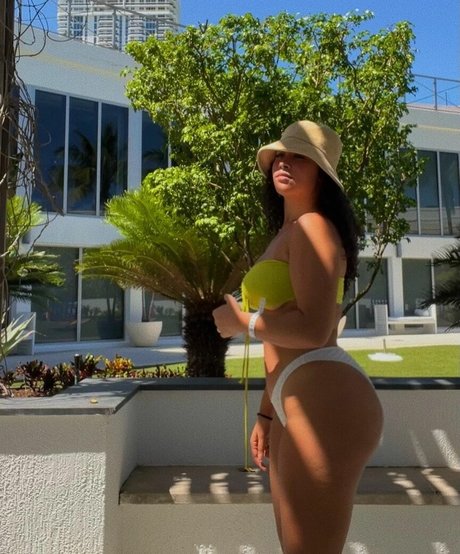 Stormiray star sexy photos