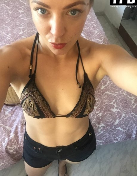 Claire Hutchings star photos