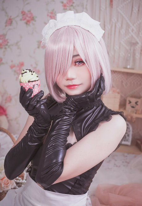 Miinmeow nude actress pictures