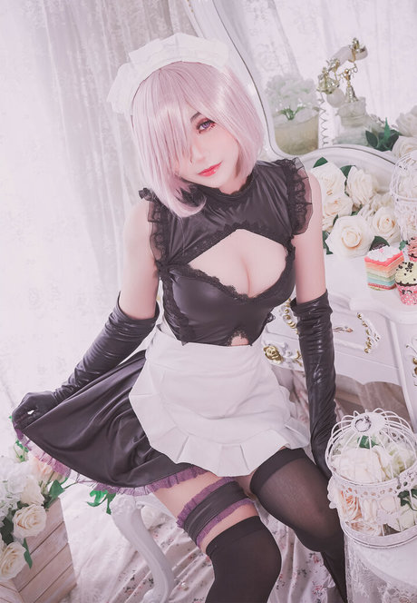 Miinmeow nude pornstar pics