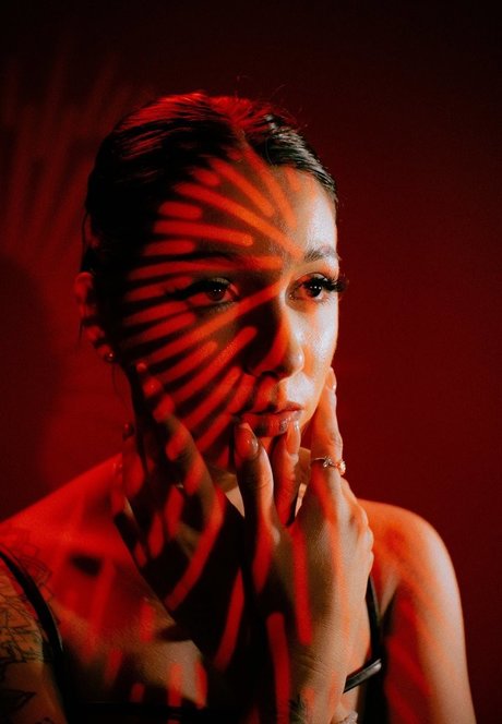 Namilune nude pornstar archive