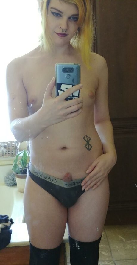 Anri Singer model art photo