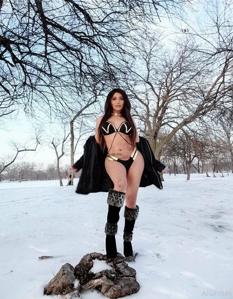 Anahi946 model pictures