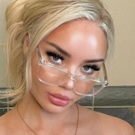 bettinnaaaa porn star photos