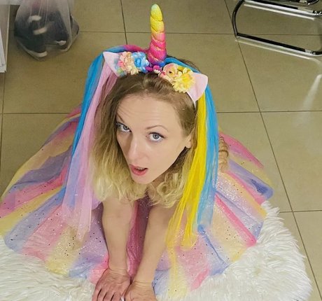 pink princess on sky model porn gallery