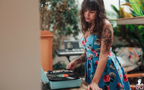 Carolz sg perfect model img