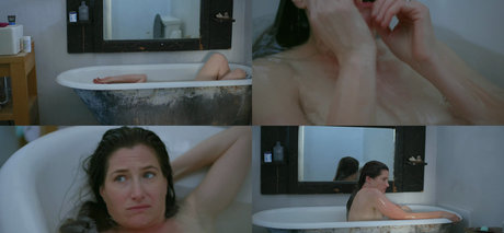 Kathryn Hahn sexy star photos