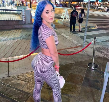 Sleeepybae model sex picture