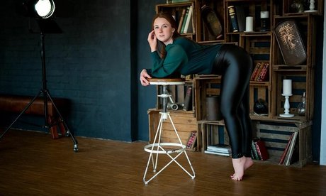 isbllx nudes actress galleries