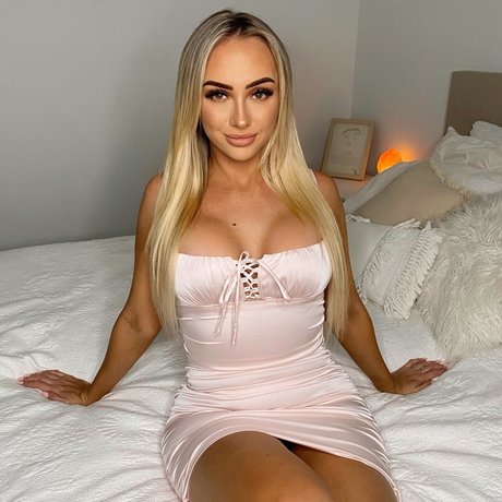Taylah Small pornstar xxx picture