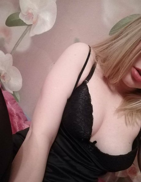 alexandra shock model nudes gallery