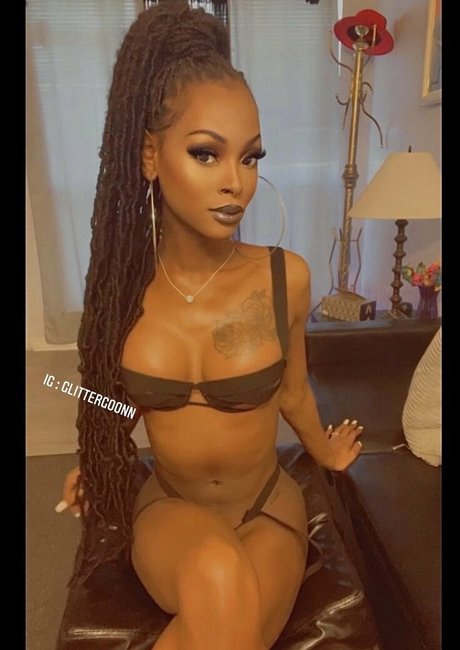 Erotica Vanderlei naked pornstar galleries