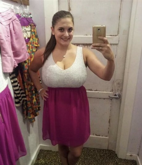 Avery Millah pornstar adult img