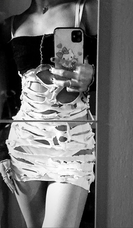 Saintsgoth pornstar nudes pictures