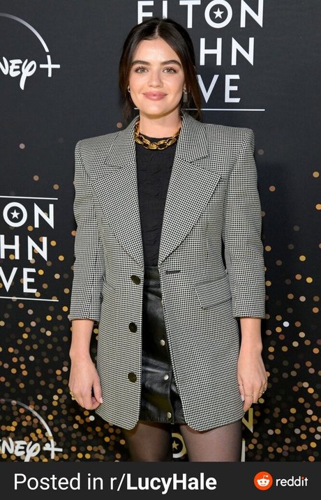 Lucy Hale pretty star picture