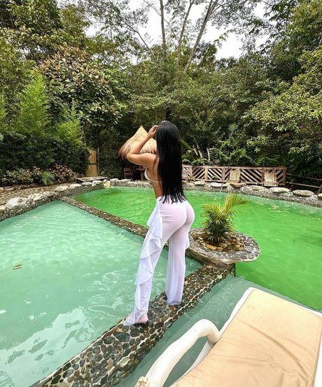 Gemeas Abello star perfect pic