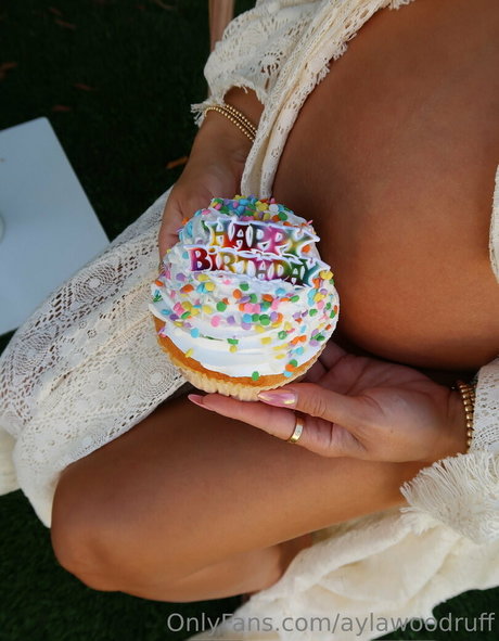 aylawoodruff pornstar top img