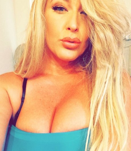 ai onlyfans hot nude image