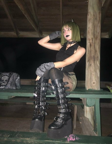 vampviolet free pornstar gallery