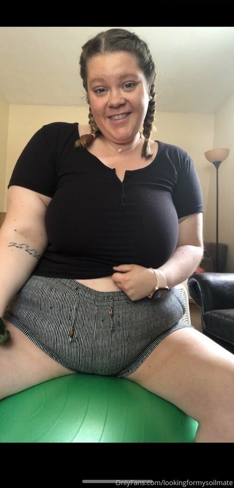 lookingformysoilmate adult actress pic