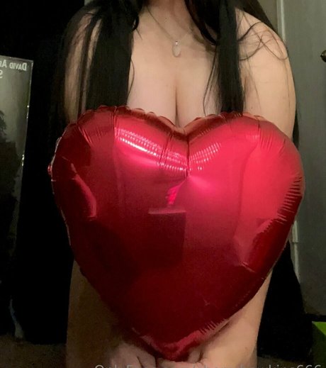 cherryhawkins666 xxx model pics