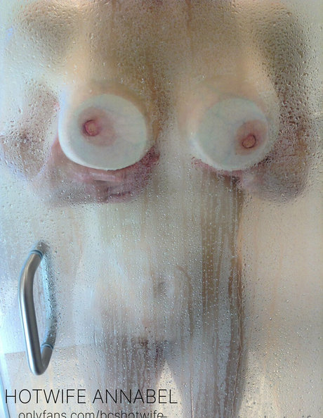 hotwifeannabell model nice img