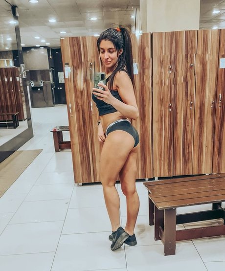 Victorias World model high quality picture