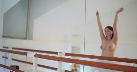 floret joy sex model images