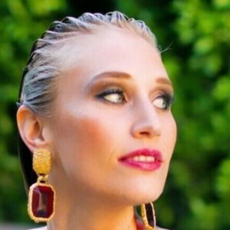 Maude Garrett model porn image