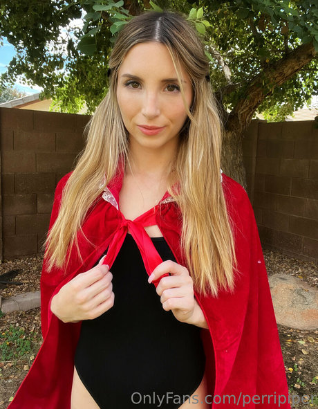 perripiper hot pornstar pictures