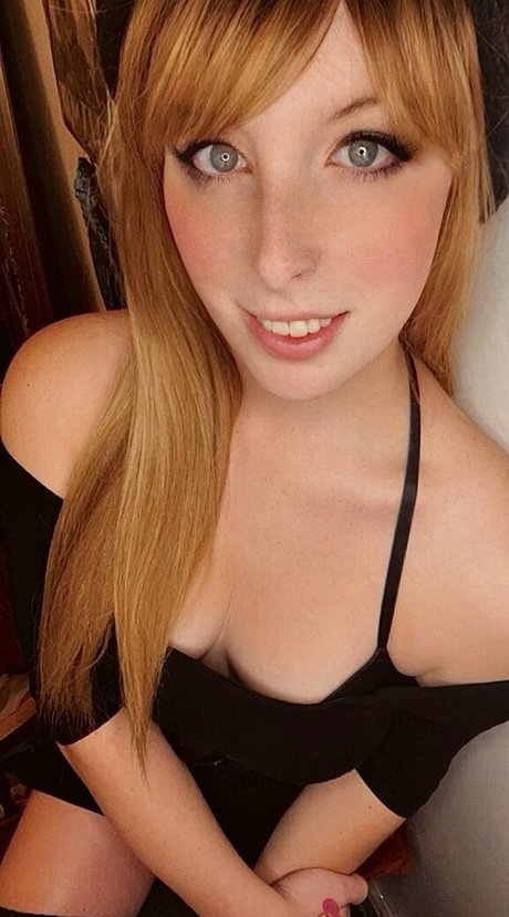 Merry Cherry Bomb star beautiful photo