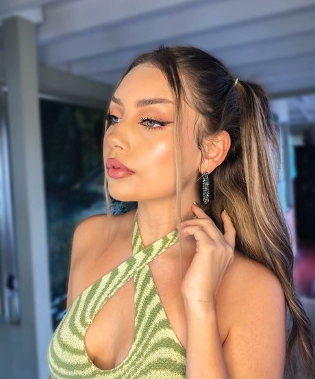 trivitv sex pornstar pics