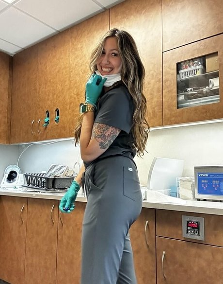 Lunarose9292 pornstar pretty photo