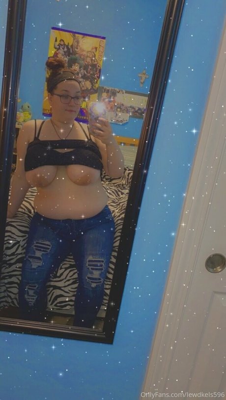 lewdkels596 exclusive star photo