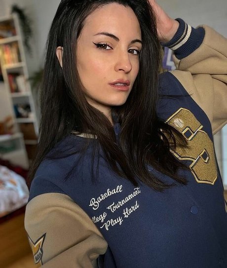 Kafkanya pornstar top picture