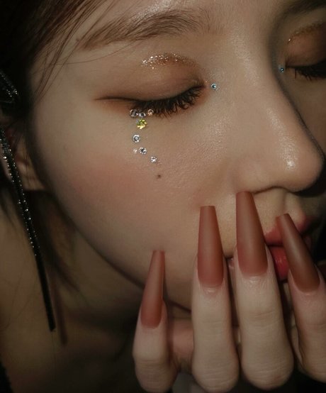 HeeJin actress galleries