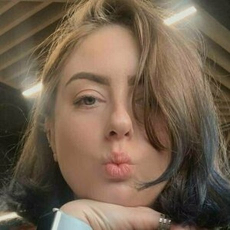 Sweet Buns erotic star picture