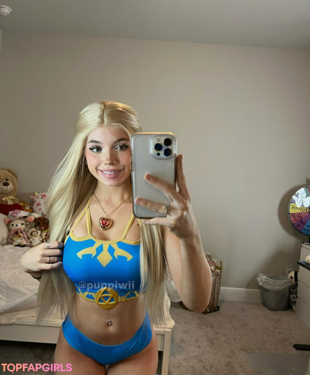 Puppiwi xxx pornstar img